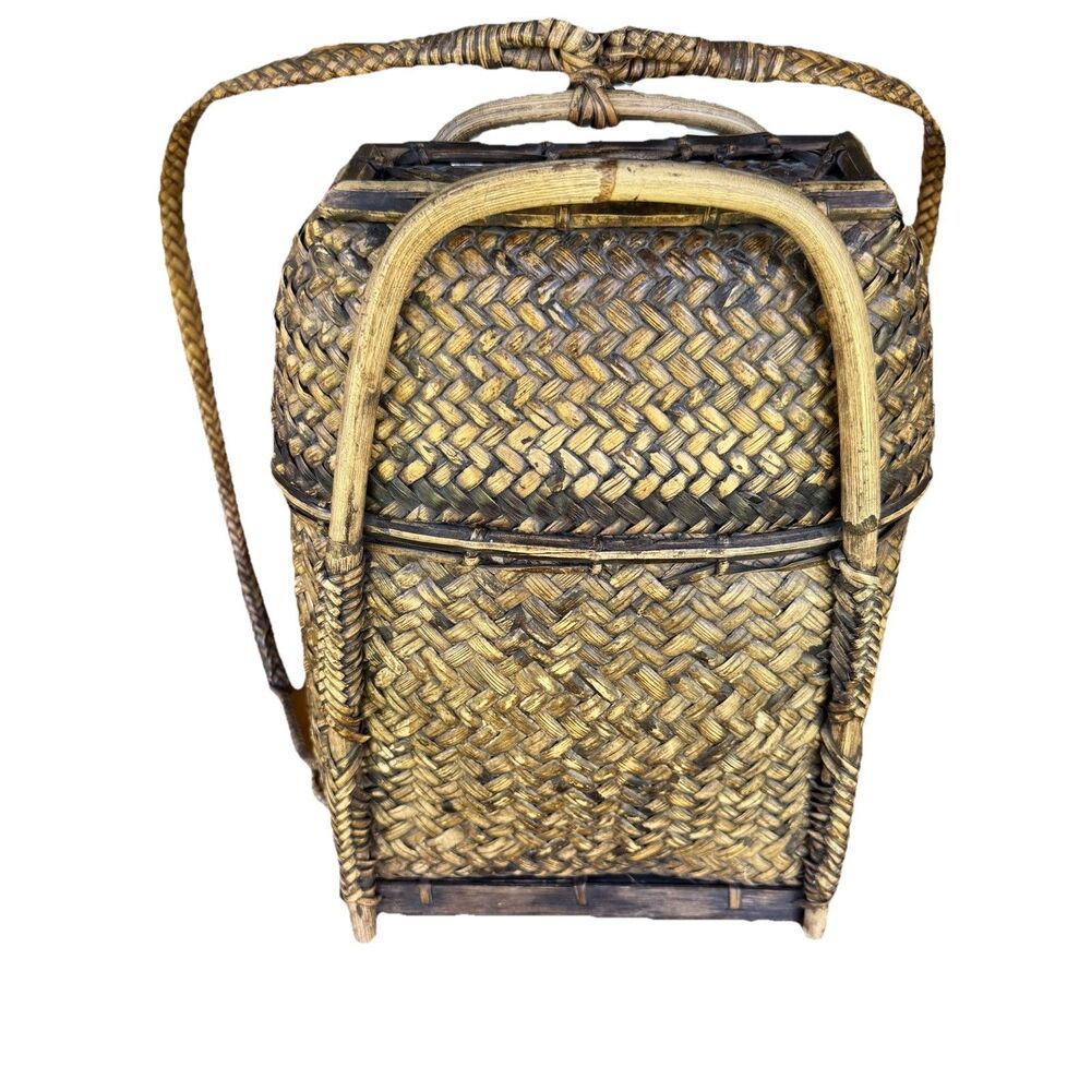 Vtg Asian Woven Rattan Bamboo Rice Traditional Harvest Basket Wicker Backpack